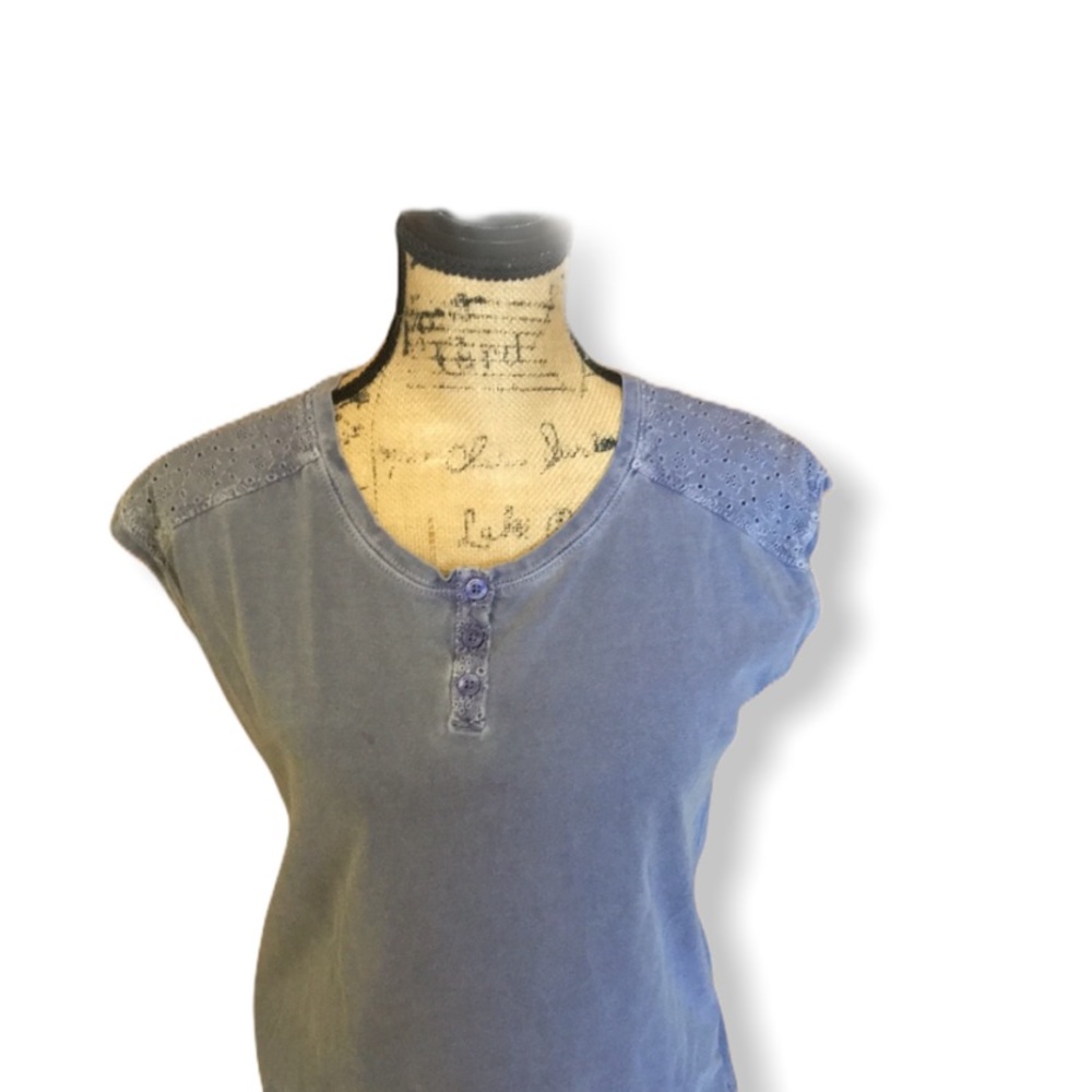 blue woolrich shirt
